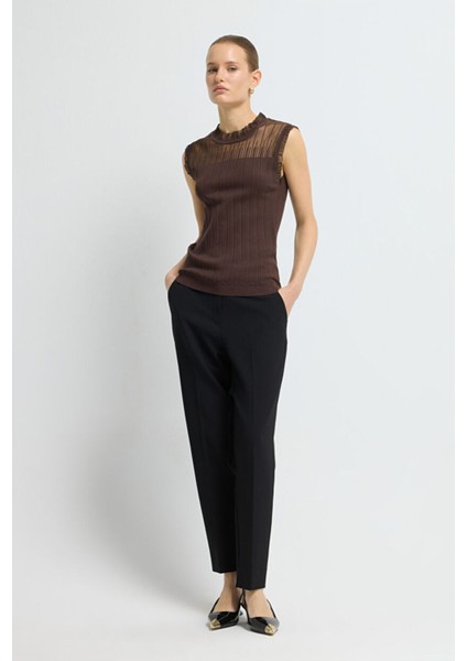 Tül Detaylı Kolsuz Triko Bluz Kahve 11544676001 modelleri