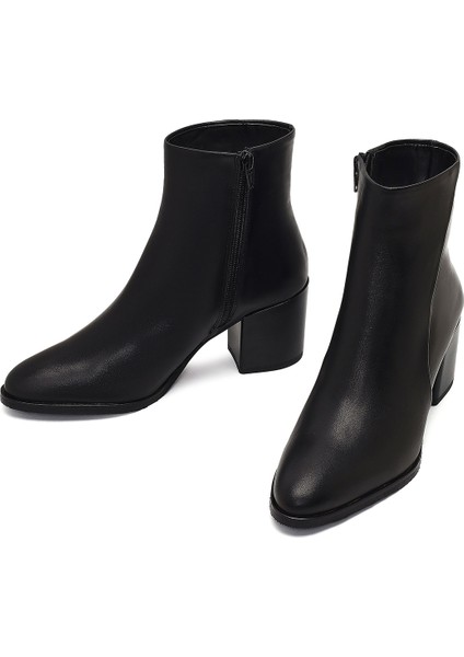 Kadın Siyah Fermuarlı Kalın Topuklu Deri Bot 25WFD162918 modelleri