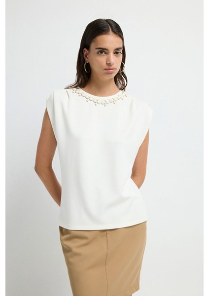 Inci Detaylı Tişört Kemik 17545201001