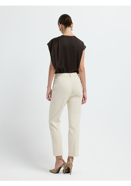 Paçası Yırtmaçlı Yandan Cepli Pantolon Vanilya 15326539168