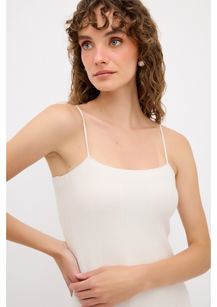 Askılı Triko Elbise Kemik 12444368000 fırsatları