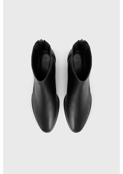 Yuvarlak Burunlu Topuklu Bot Siyah 11645857000 modelleri