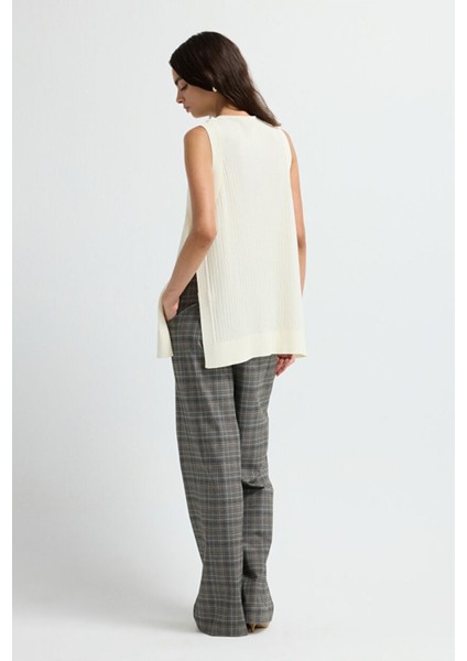 Düğme Detaylı Triko Yelek Vanilya 17945600000