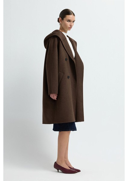 Kapüşonlu Kaban Kahve 13645389000 fiyatları