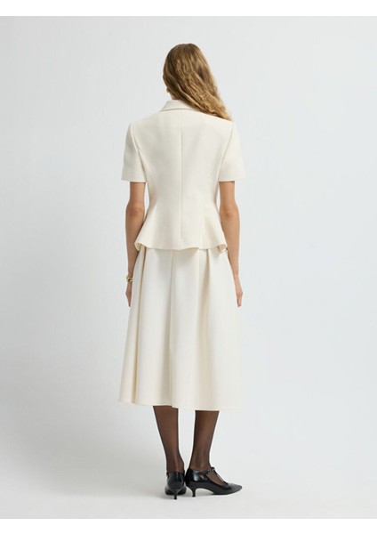 Kısa Kollu Ceket Vanilya 11944799001 indirimleri