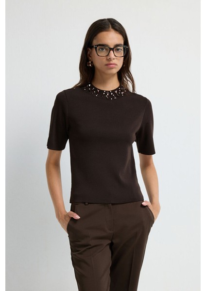 Yakası Taş Detaylı Triko Kazak Kahve 13943006002 fırsatları
