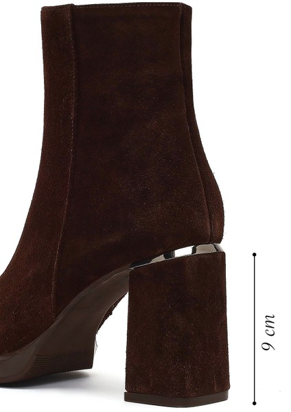 Kadın Kahverengi Fermuarlı Süet Deri Kalın Topuklu Bot 25WFD131010 fiyatları
