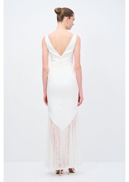Mert Aslan Dantel Detaylı Uzun Elbise Kemik 12445476000 indirimleri