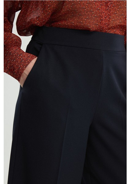 Bol Paça Gabardin Pantolon Lacivert 153L9248003 fiyatları