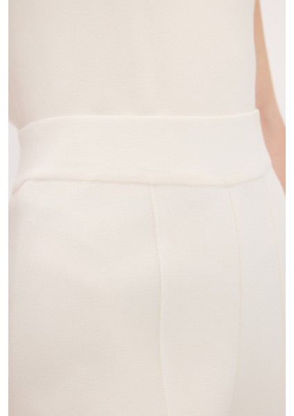 Triko Pantolon Vanilya 15344360000 modelleri