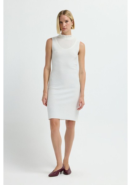 Garnili Kolsuz Triko Elbise Kemik 12445596000 modelleri