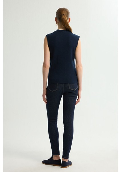 Kolsuz Triko Yelek Lacivert 179L9627000 indirimleri