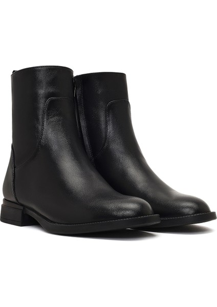 Kadın Siyah Fermuarlı Deri Bot 25WFD413218 fırsatları