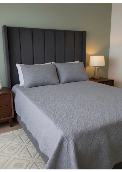 Çift Kişilik Yatak Örtüsü Kapitoneli