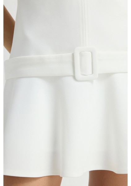 Kemerli Dik Yaka Elbise Kemik 12445656000 fiyatları