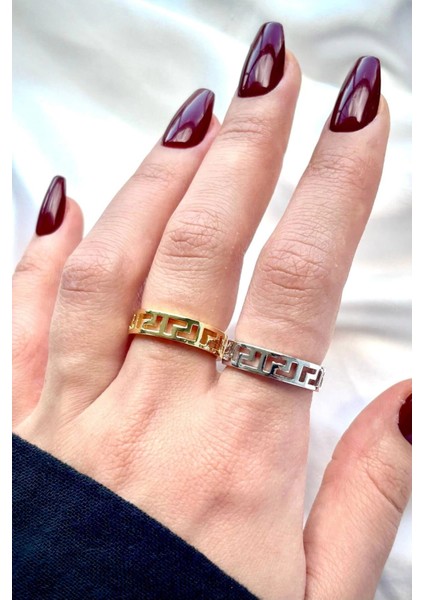 Premium Seri Font Tasarım Cilalı Ayarlanabilir Kadın Yüzük Gold fiyatları