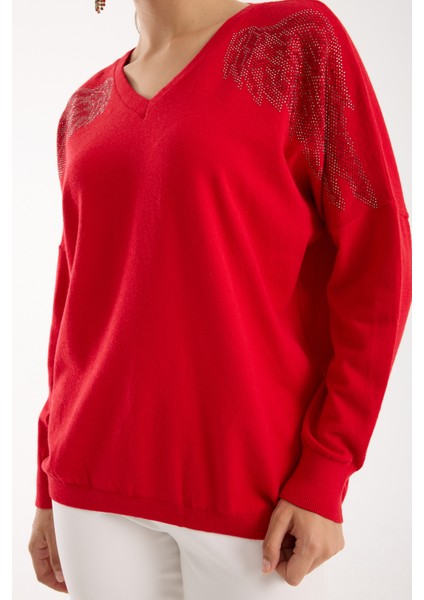 Kadın Kırmızı Omuzları Taş Detaylı V Yaka Triko Bluz indirimleri