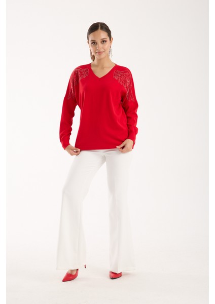 Kadın Kırmızı Omuzları Taş Detaylı V Yaka Triko Bluz