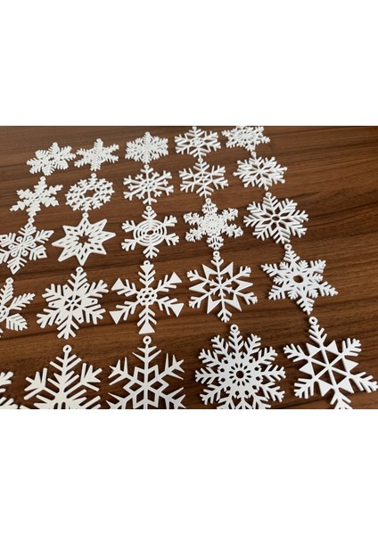 Yılbaşı Ağaç Süsü 10’lu Set – Karışık Şekilli Dekoratif Asmalık Süsler