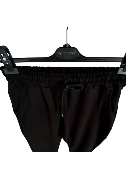 Kadın Bayan Paça Lastikli Bel Lastikli Çift Cepli Cepler Fermuarsız Bağcık Kordonlu Eşofman Altı modelleri