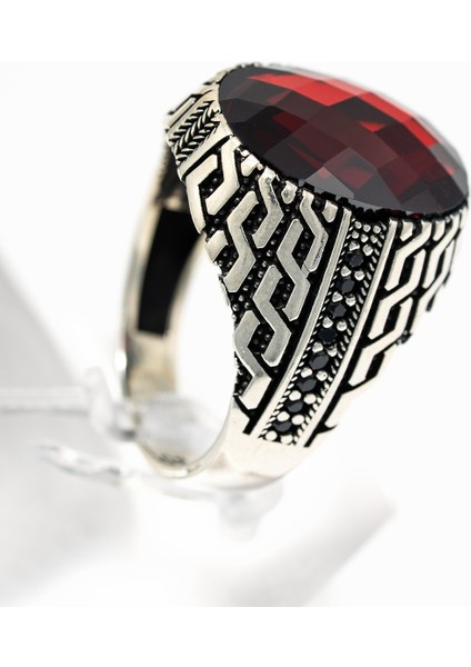 Kırmızı Doğal Taşlı 925 Ayar Gümüş Geometrik Desenli El Işçiliği Erkek Yüzük modelleri