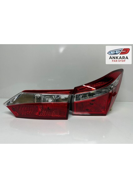 Toyota Corolla 2013 - 2015 Stop Lambası Sağ Iç ve Dış Takım (2 Stop)