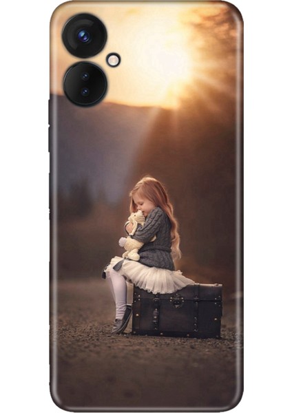 Tecno Spark 9 Pro Uyumlu Kılıf Silikon Desenli Resimli Kapak Yalnız Çocuk