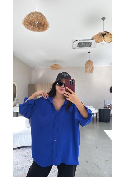 Saks Mavi Tek Cepli Oversize Ayrobin Gömlek
