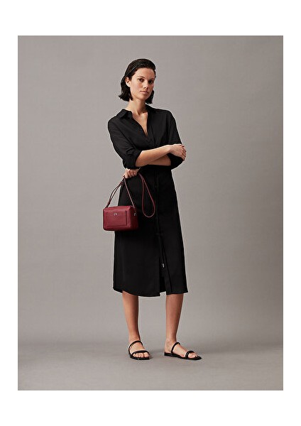 Kadın Ck Daily Pebble Camera Bag fiyatları