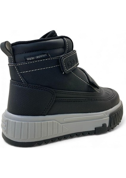 Oscar Erkek Çocuk Bot fırsatları