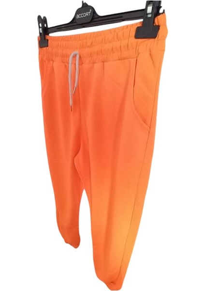 Kadın Bayan Paça Lastikli Bel Lastikli Çift Cepli Cepler Fermuarsız Bağcık Kordonlu Eşofman Altı modelleri