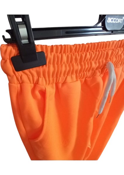 Kadın Bayan Paça Lastikli Bel Lastikli Çift Cepli Cepler Fermuarsız Bağcık Kordonlu Eşofman Altı