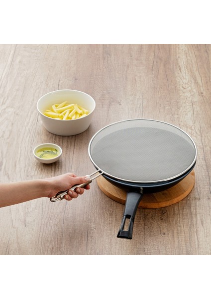 1903-28 Mitra Kulplu Yağ Sıçratmaz Kapak – Paslanmaz Çelik & Isıya Dayanıklı Koruyucu Elek