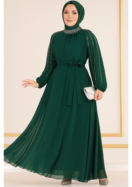 Kolları Işlemeli Tesettür Abiye