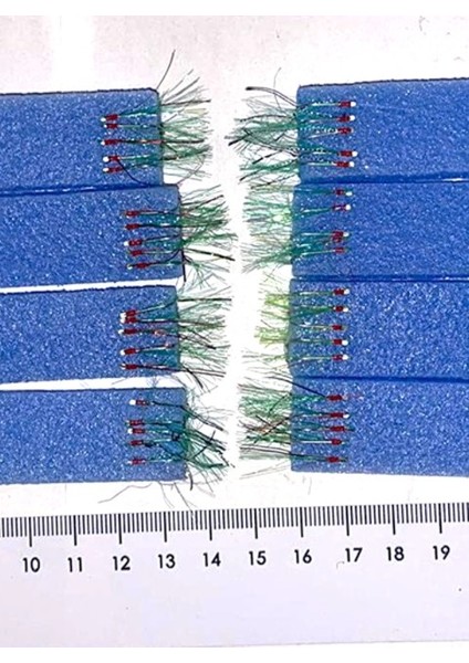 8 Adet, 10 Iğneli Yeşil Çapari + Özel Saklama Kutusu Hediyeli! %100 El Yapımı, Düğümsüz Kalite ile Mükemmel Avcılık.