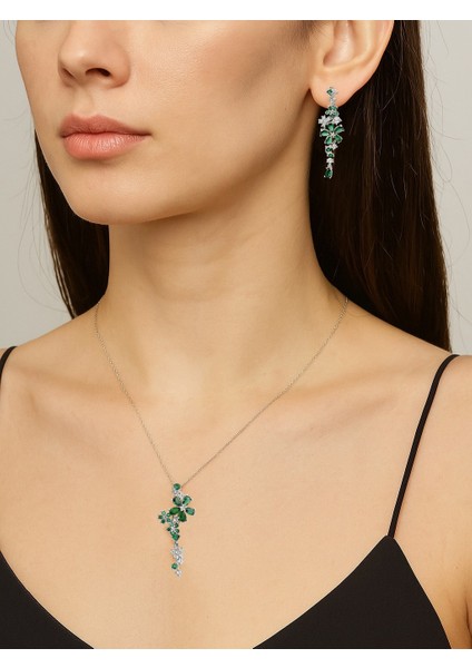 Pırlanta Model Zümrüt Işıltısı Çiçek Demeti Kadın Gümüş Set fiyatları