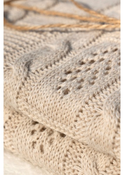 Triko Zarif Yaprak Desenli Mevsimlik Kutulu Bebek Battaniyesi fiyatları