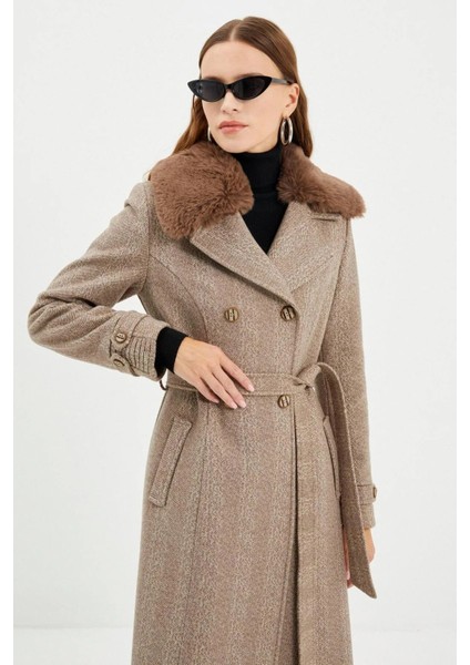 Kürk Detaylı Kruvaze Yaka Kaşe Kaban 13114 Vizon fiyatları