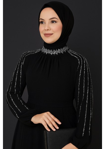 Kolları Işlemeli Tesettür Abiye modelleri