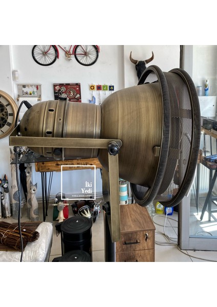 Jojones Endüstriyel Tripod Lambader Metal Ayak Ayarlanabilir Yükseklik Salon Ofis Aydınlatma Retro fiyatları