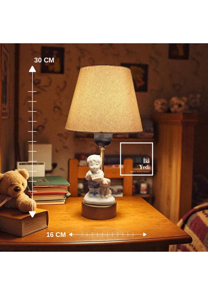 Hawke Porselen Çocuk ve Köpek Figürlü Abajur – Dekoratif Seramik Gece Lambası, 30 cm Masa Lambası