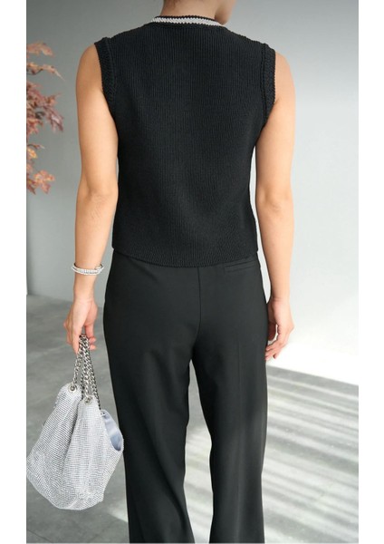 Kadın Bisiklet Yaka Taş Işleme Detaylı Pamuklu Yelek fiyatları