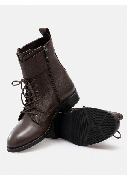 Kahverengi Fermuarlı Bağcıklı Tokalı Hakiki Deri Kadın Bot modelleri