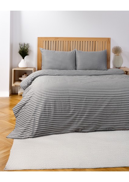 Saten Antrasit Çift Kişilik Lastikli Çarşaflı Nevresim Takımı