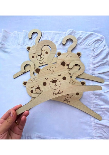Isme Özel Ahşap Ayı Temalı Mdf Çocuk ve Bebek Askısı, Askılık Bebek Askılığı (7 Adet) fırsatları