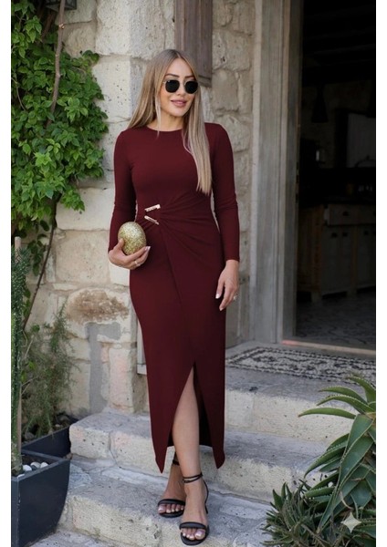 Kadın Uzun Kollu Önden Çapraz Detaylı Yandan Toka Detaylı Uzun Sandy Elbise