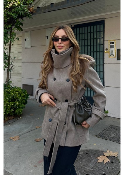 Vizon Ek Parça Yaka Detaylı Kaşe Kaban - 1125