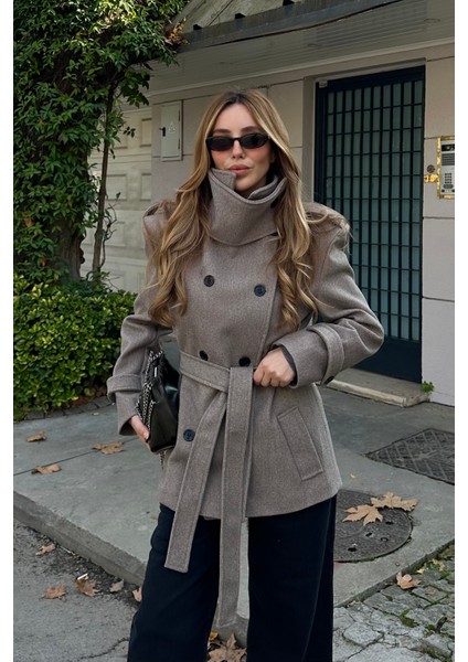 Vizon Ek Parça Yaka Detaylı Kaşe Kaban - 1125 modelleri