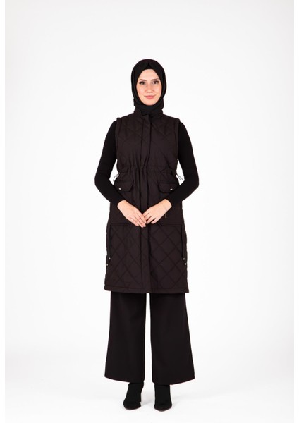 Kapitone Kolsuz Siyah Yelek 9518