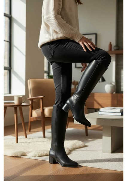 Popin Siyah Uzun Fermuarlı Sivri Burun Kadın Çizme